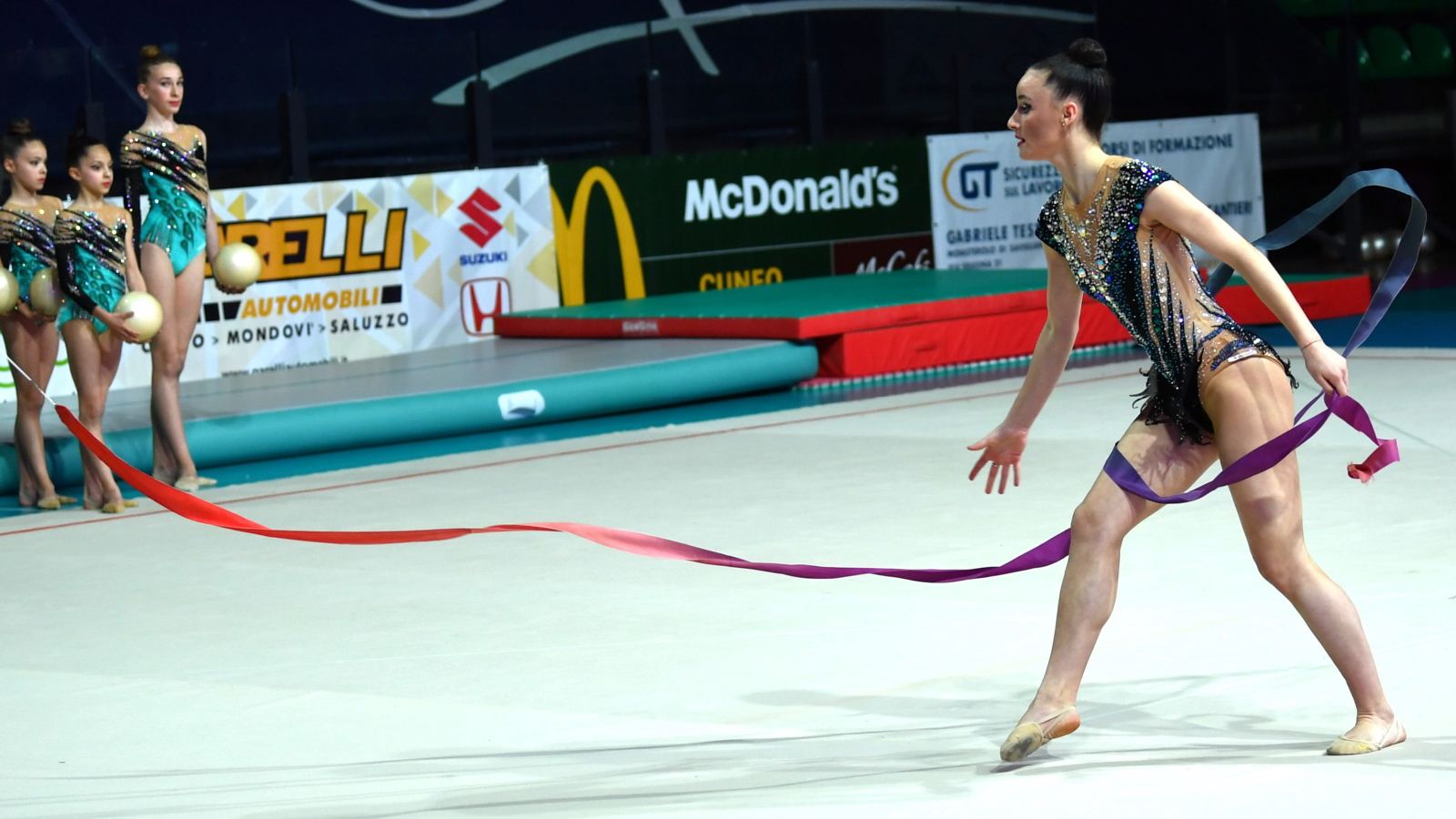 CORSI RITMICA CuneoGinnastica
